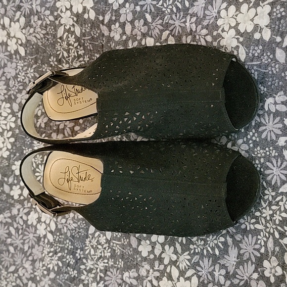 Life Stride Soft System Sandal Heels - Picture 1 of 7